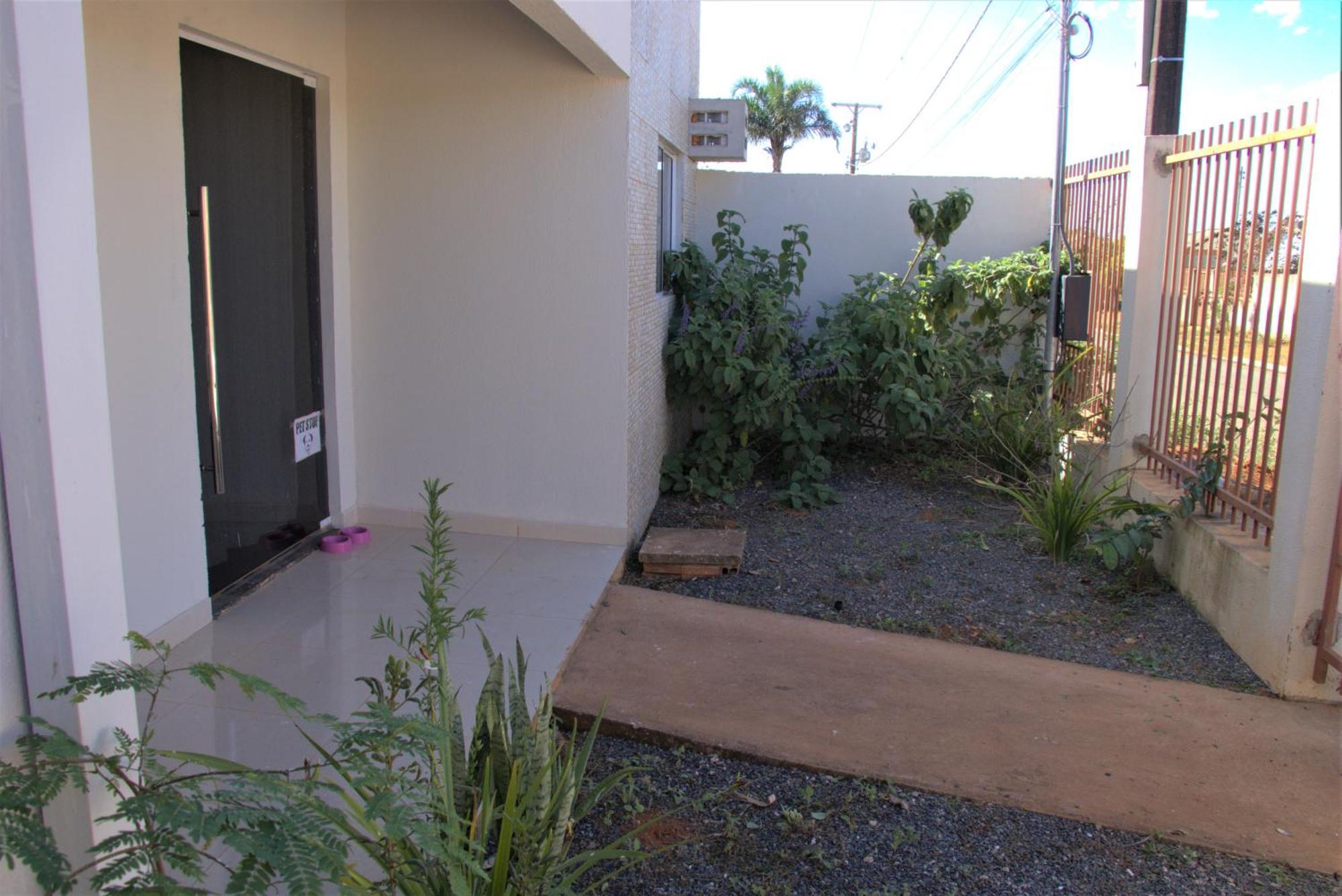 Casa Com 03 Quartos Tendo 02 Com Ar Condicionado No Asfalto A 1,5 Km Do Centro Chapada dos Guimarães Εξωτερικό φωτογραφία